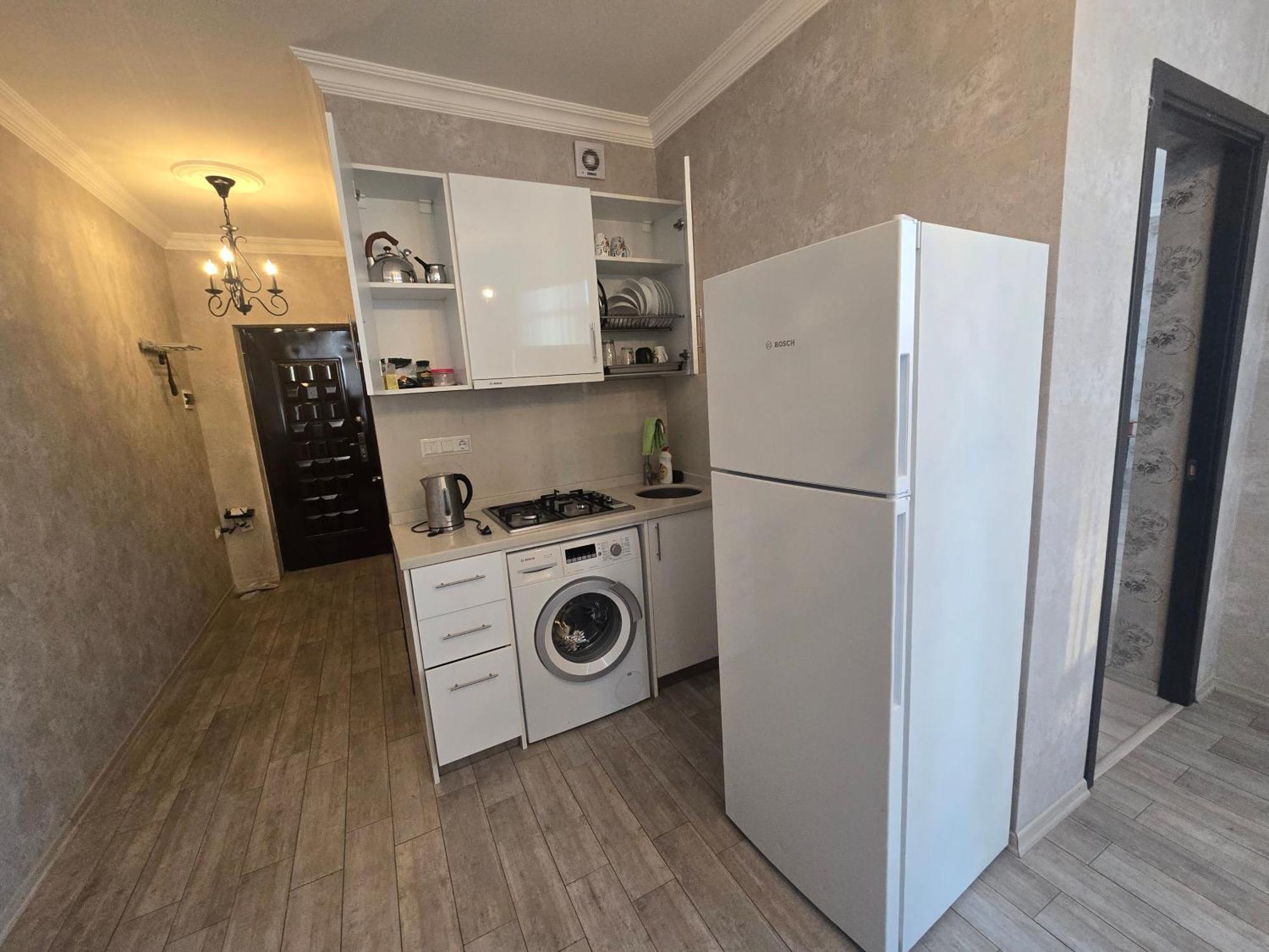 Apartment Roin Батуми Экстерьер фото
